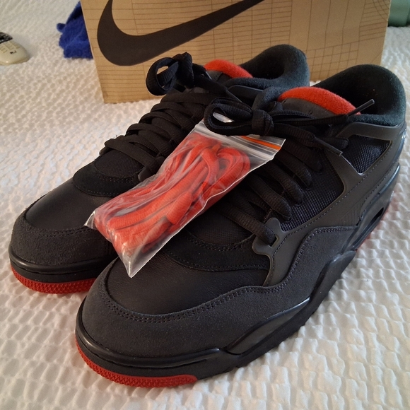 Size 12 - Air Jordan 4 RM Bred - FQ7939-060, , Authentic - Picture 4 of 7